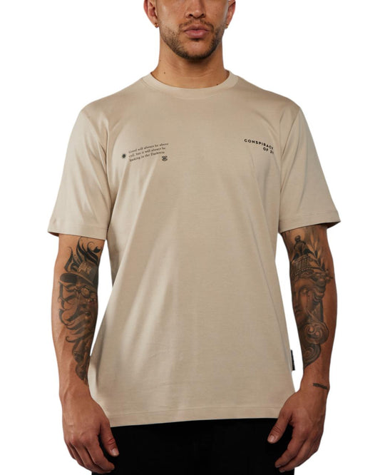 CAMISETA CONSPIRACY BLACK BEIGE