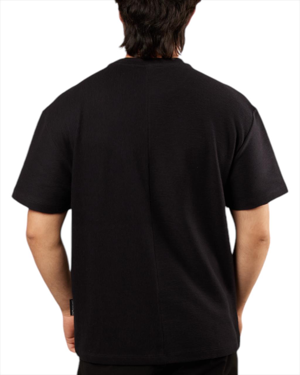 CAMISETA OVERSIZE NEGRO