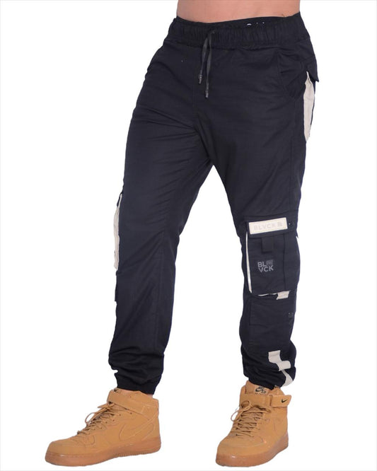 JOGGER NEGRO BOLSILLO BEIGE