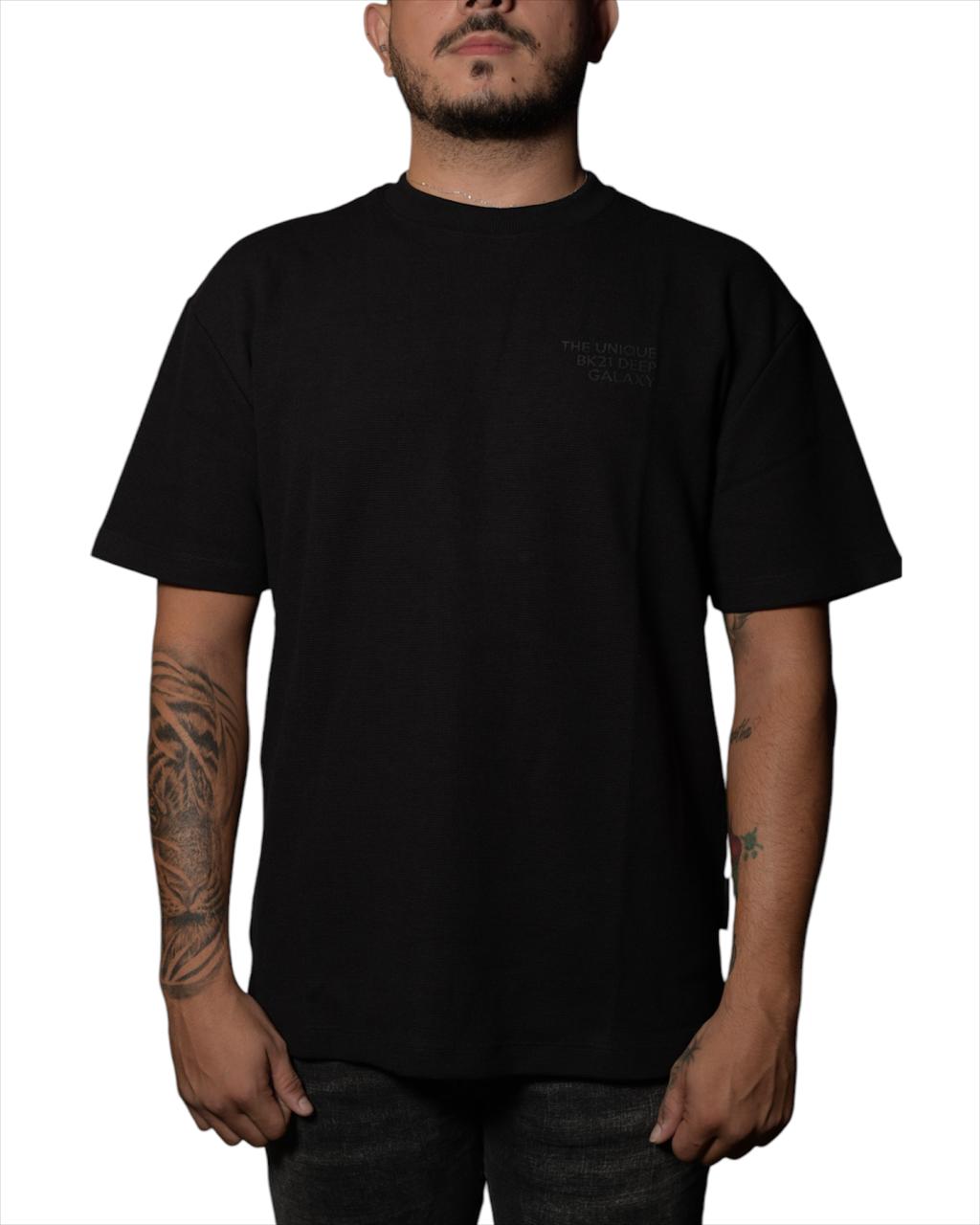 CAMISETA JACQUARD NEGRO